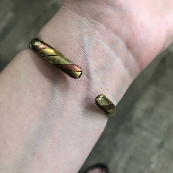 Tibetan Ring and Bracelet Set - Picture 4 of 6